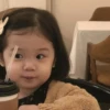 BAMBINA ASIATICA ️ ️ (6yqg4cbzt9)