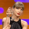 Taylor Swift (q8jp546hys)