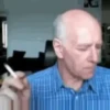تدخين سيجارة 🗣️💨 (j9z8kmpt27)