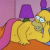 هومر في السرير 😴