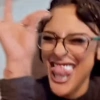 لسان مرح خارج