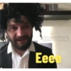 رجل مرتبك